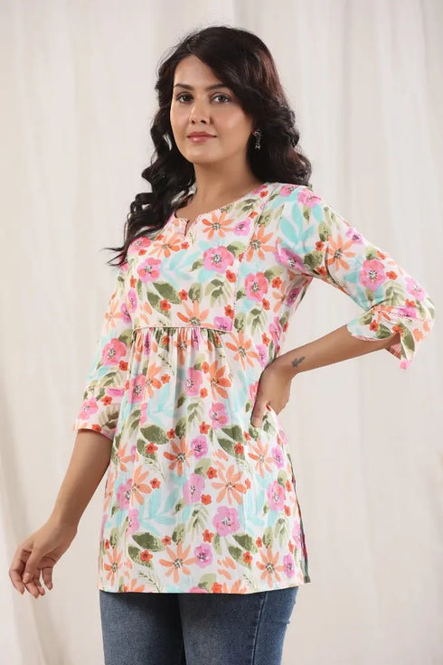 Women Multi Floral Printed A-Line Pure Cotton Kurti