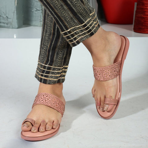 Women's Embellished Toe Ring Flat Sandals
