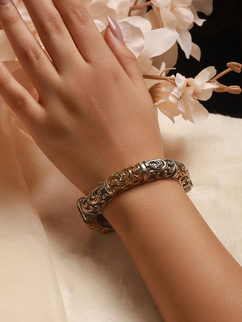 Silver Dual Toned Oxidised Filigree Minimal Stacks Bangle Kada Bracelet