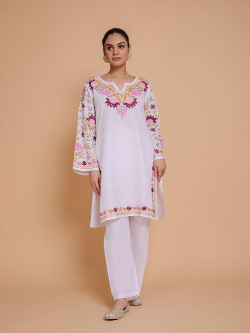 Urmi in Falak Kashmiri Kurta Set - White