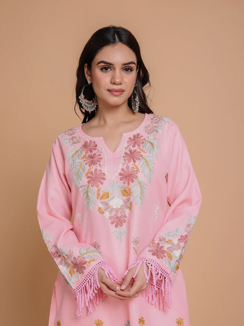 Komal x HOK Falak Kashmiri Long Kurta - Pink