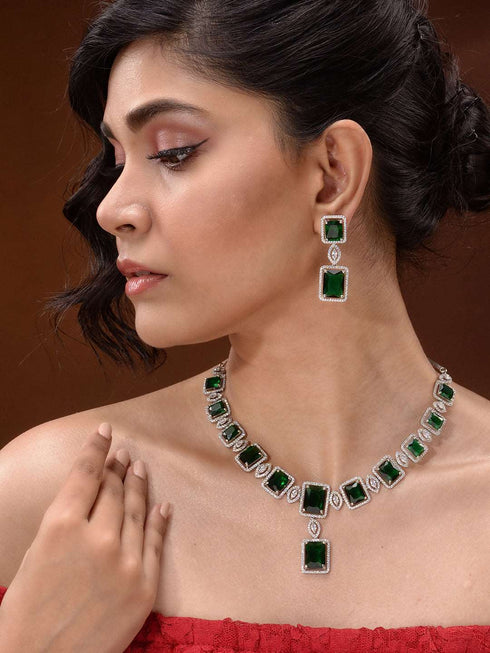 Big emerald stuuded handcrafted necklace set earrings