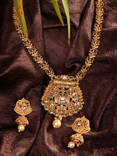 GoldPlated Kundan studded Handcrafted Necklace Jewellery Set