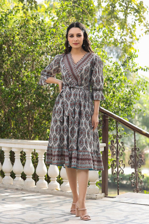 Women Grey Ethnic Motifs Printed Tie Up Pure Cotton Wrap Dress