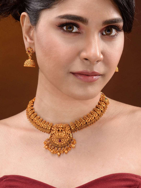 Gold plated Goddess Lakshmi Filigree Temple Jewellry Set