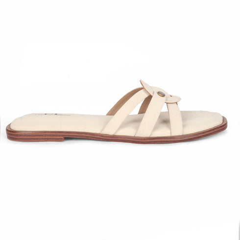 Women's Elegant Flat Slide Sandal with Interlocking Detail