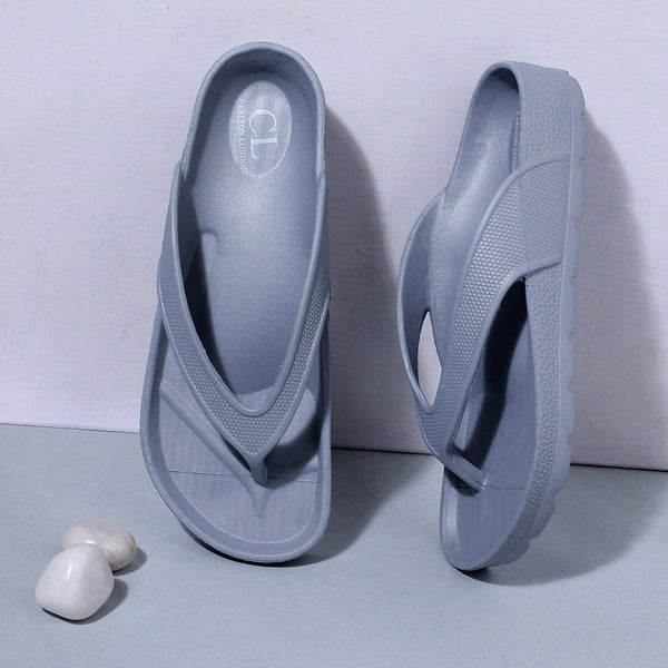 Men Textured Comfort Thong Sandals