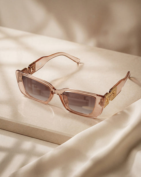 Woman Peach & Gold Toned UV Protected Brown Lens Cateye Sunglasses