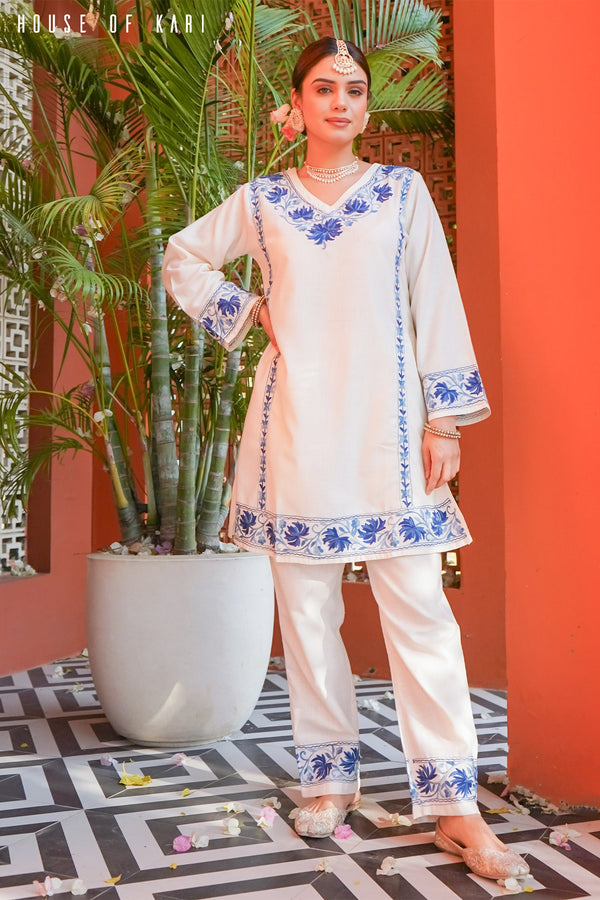 Kashmiri Aari Work Cotton Kurta Set - White With Blue