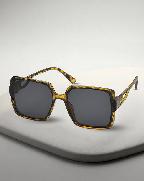 Women Tortoise Shell UV Protected Black Lens Oversized Sunglasses