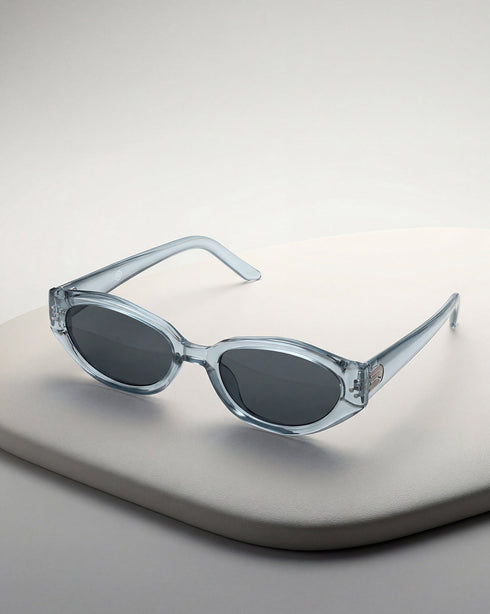 Women Grey Toned UV Protected Black Lens Oval Sunglasses