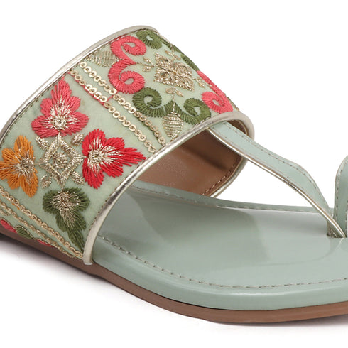 Women's Embroidered Ethnic Flat Toe-Ring Sandal