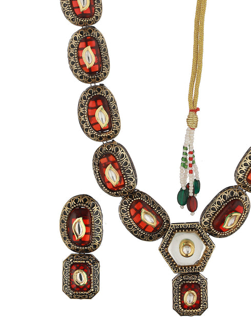 Gold Toned Red KundanStudded & Beaded Jewellery Set