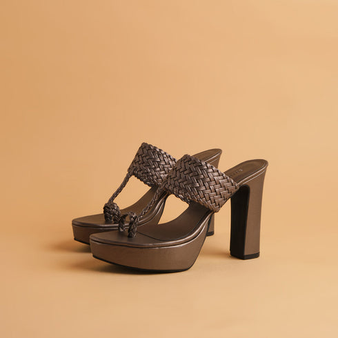 Frida Kolhapuri Heels