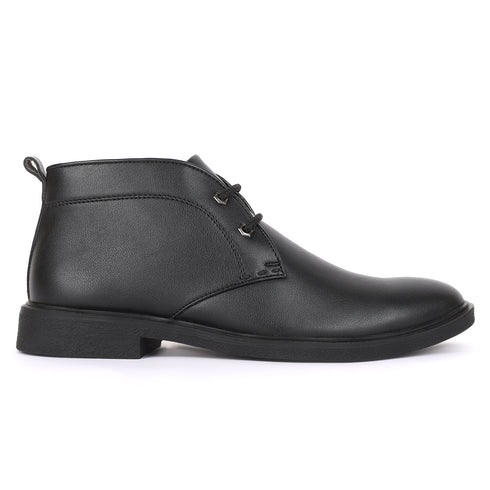 Men's Classic Lace-Up Chukka Boots