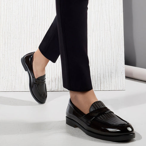 Men's Patent Textured Penny Loafer
