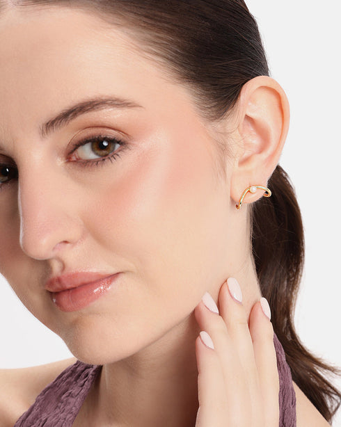 18kt Gold Plated Contemporary Pearl Ear Cuff Earring