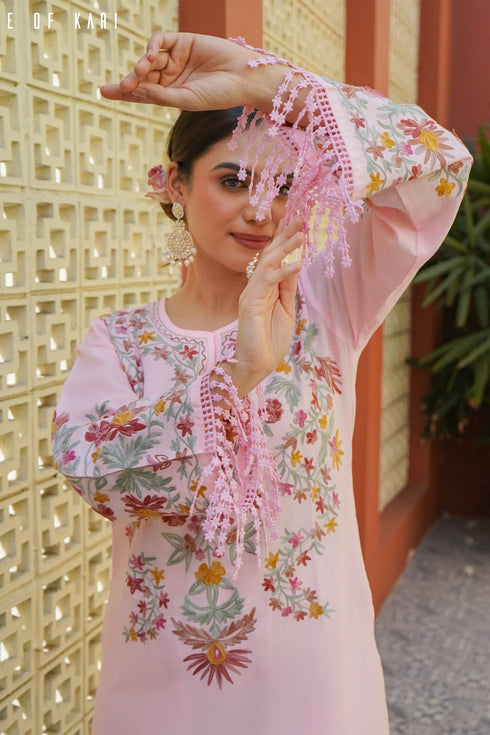 Kashmiri Aari Work Cotton Long Kurta – Pink