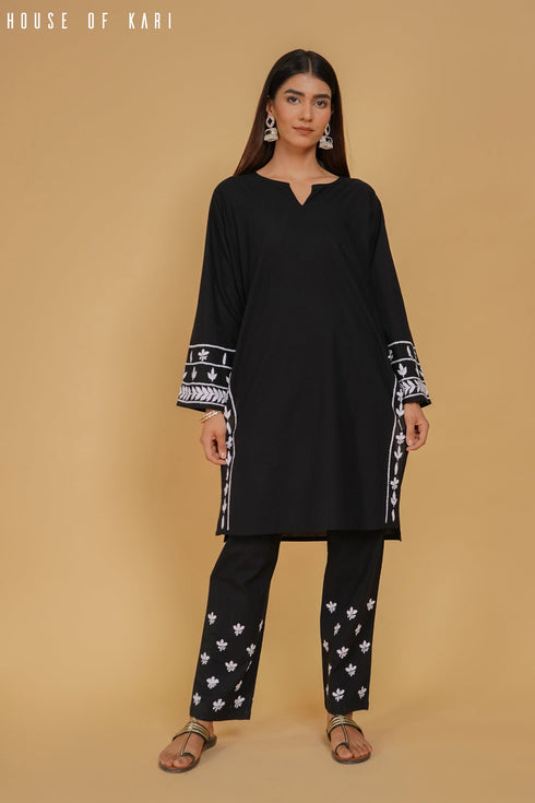 Chikankari Kurta Set In cotton - Black