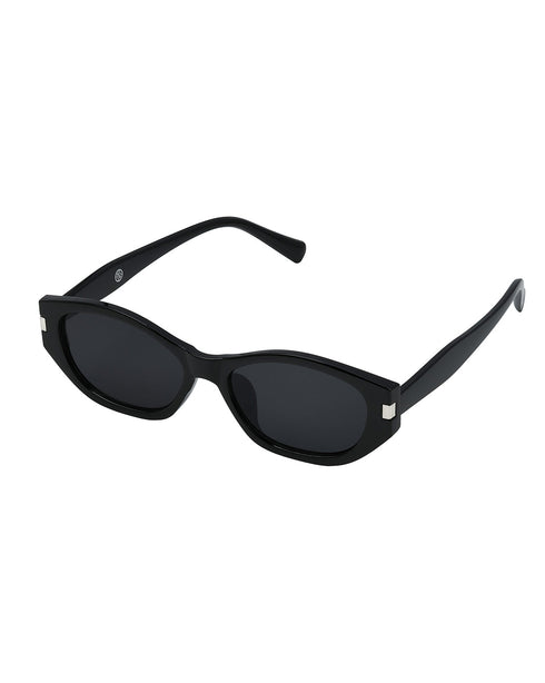 Women Black & Silver Toned UV Protected Black Lens Oval Sunglasses