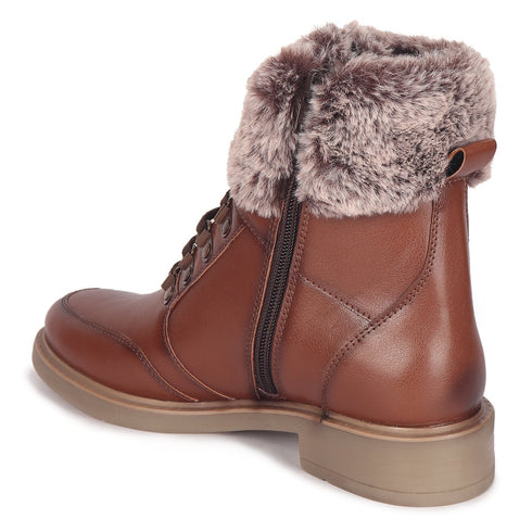 Women's Cozy Hiker Style Ankle Boot with Faux Fur Collar