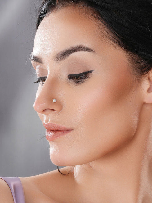 925 Sterling Silver Princess Cut AD Square Solitaire Studd Nose Ring