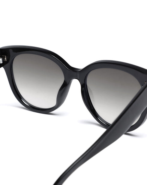 Women Black Toned Grey UV Protected Lens Cat Eye Sunglasses