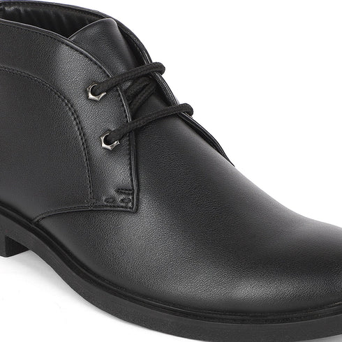 Men's Classic Lace-Up Chukka Boots