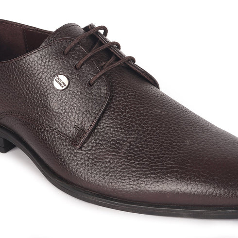 Men's Textured Leather Lace-Up Derby Shoe