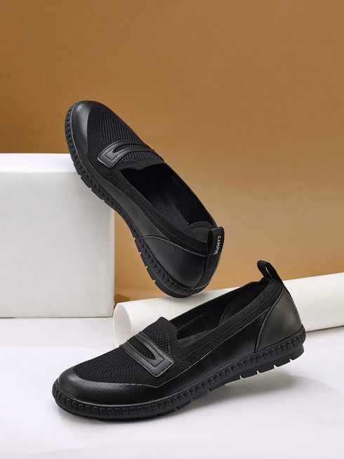 AVERY Black Women's Walking Shoes