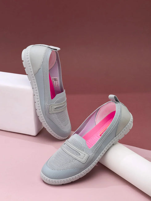 AVERY Grey Women's Walking Shoes