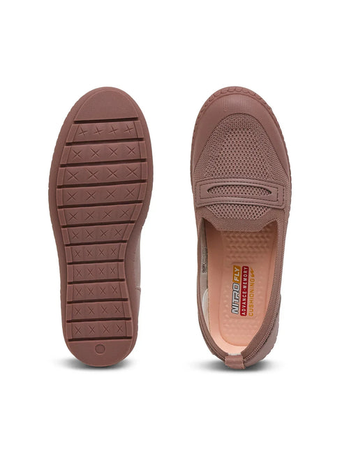 AVERY Mauve Women's Walking Shoes