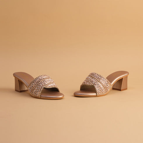 Atrani Embroidered Heels