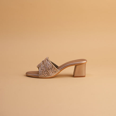 Atrani Embroidered Heels