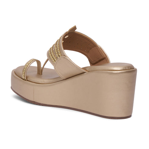 Avan Kolhapuri Wedges