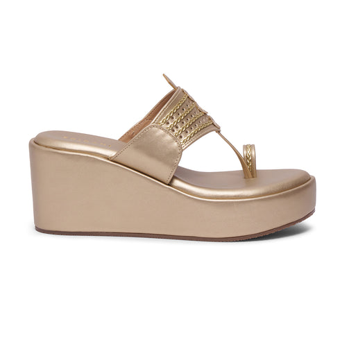 Avan Kolhapuri Wedges