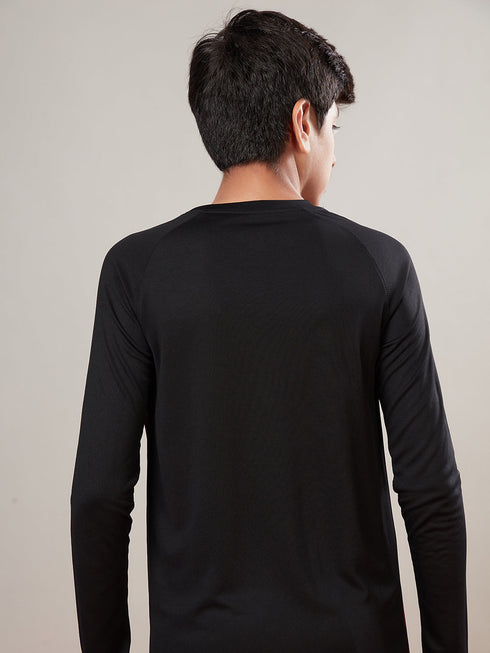 Boys Printed Slim Fit Crew Neck T-shirt with TECHNO COOL+