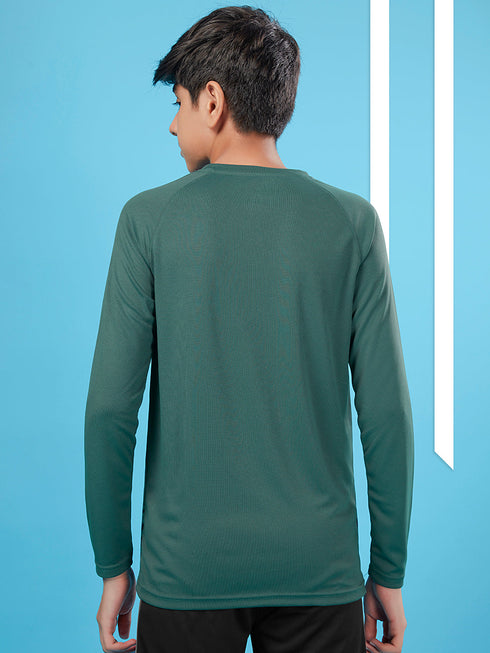 Boys Printed Slim Fit Crew Neck T-shirt with TECHNO COOL+