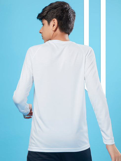 Boys Printed Slim Fit Crew Neck T-shirt with TECHNO COOL+