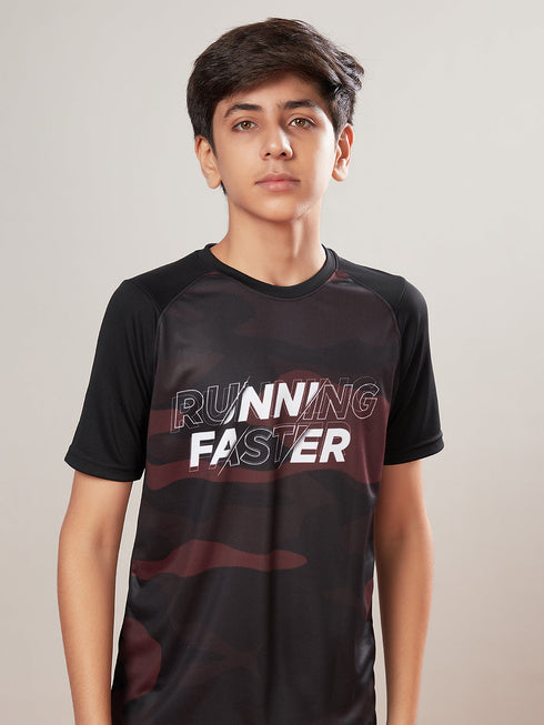 Boys Printed Slim Fit Crew Neck T-shirt with TECHNOLITE
