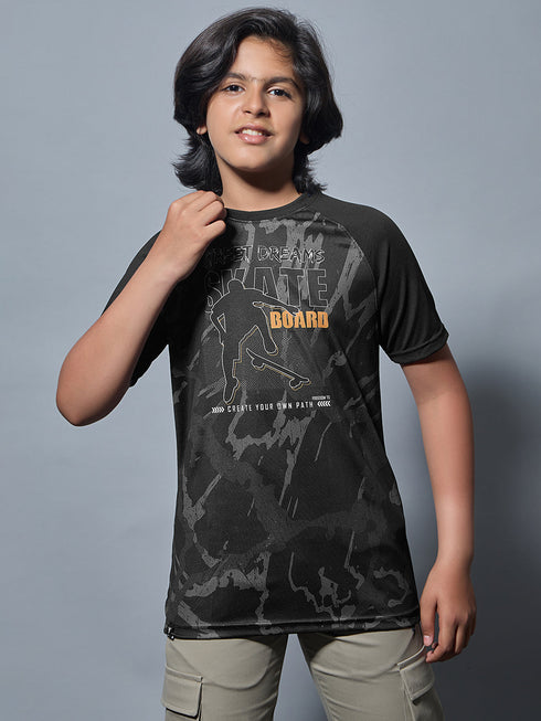 Boys Printed Slim Fit Crew Neck T-shirt with TECHNOLITE