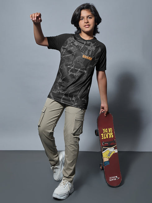 Boys Printed Slim Fit Crew Neck T-shirt with TECHNOLITE