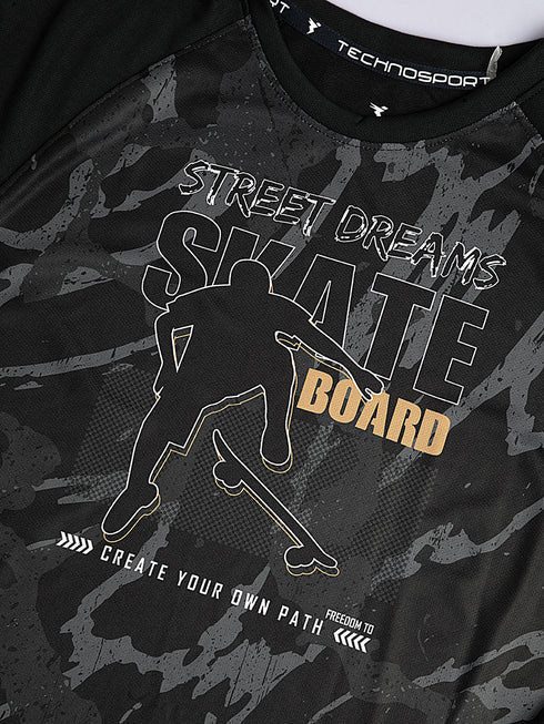 Boys Printed Slim Fit Crew Neck T-shirt with TECHNOLITE