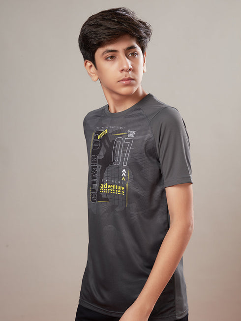 Boys Printed Slim Fit Crew Neck T-shirt with TECHNOLITE