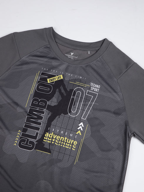Boys Printed Slim Fit Crew Neck T-shirt with TECHNOLITE