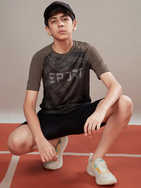 Boys Printed Slim Fit Crew Neck T-shirt with TECHNOLITE