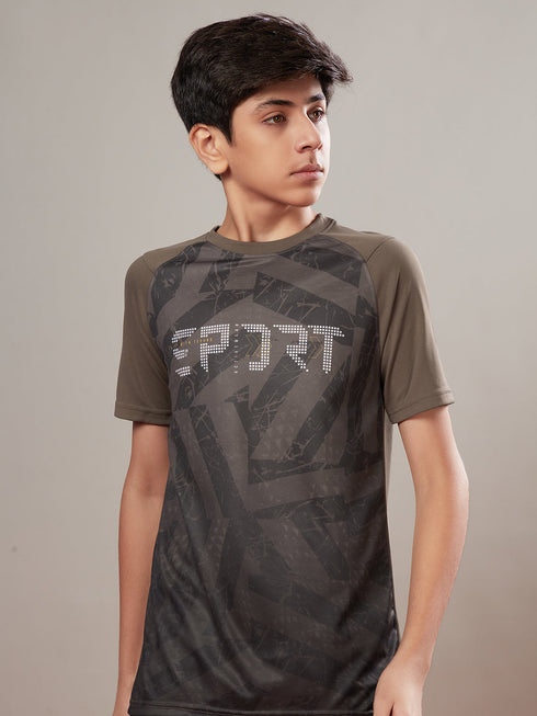 Boys Printed Slim Fit Crew Neck T-shirt with TECHNOLITE