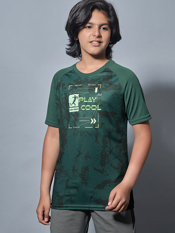 Boys Printed Slim Fit Crew Neck T-shirt with TECHNOLITE