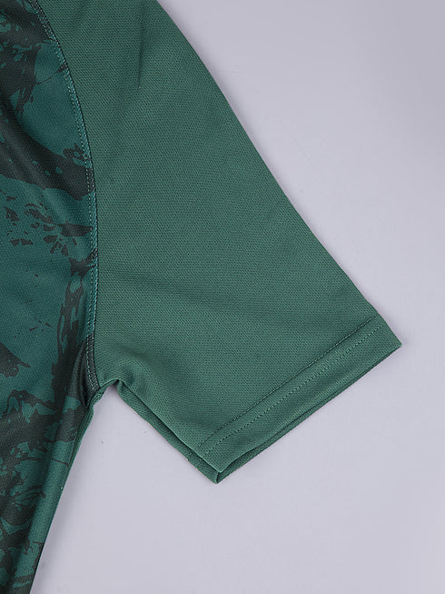 Boys Printed Slim Fit Crew Neck T-shirt with TECHNOLITE