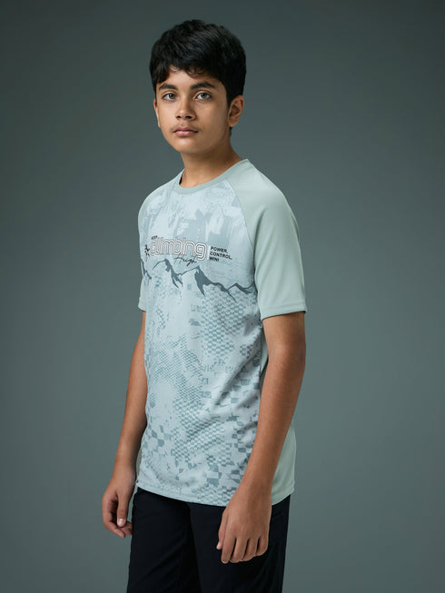 Boys Printed Slim Fit Crew Neck T-shirt with TECHNOLITE